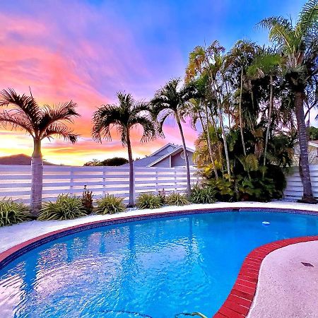 Kendall Keys Oasis Home W/ Pool, Theater & Arcade Μαϊάμι Εξωτερικό φωτογραφία