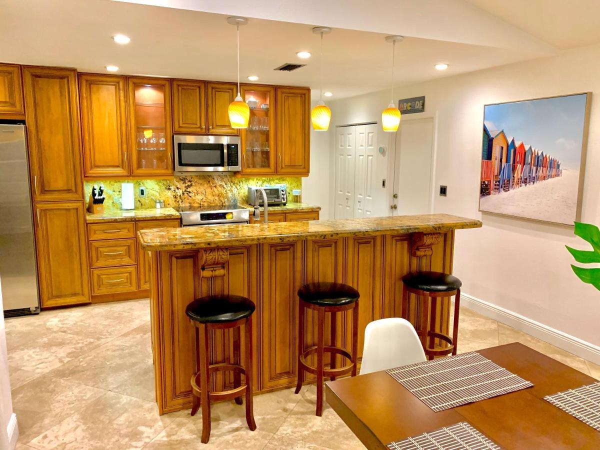 Kendall Keys Oasis Home W/ Pool, Theater & Arcade Μαϊάμι Εξωτερικό φωτογραφία
